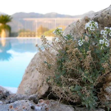 Apartahotel Verdeluna