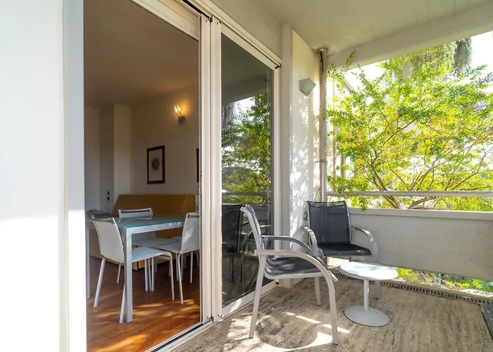 Aparthotel Verdeluna