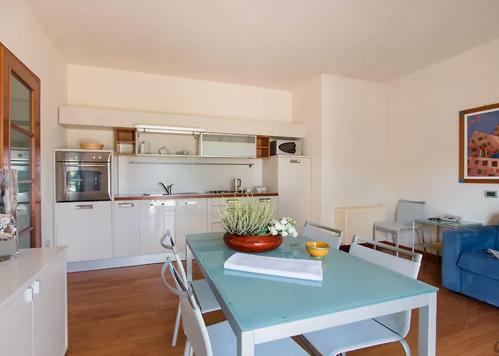 Aparthotel Verdeluna