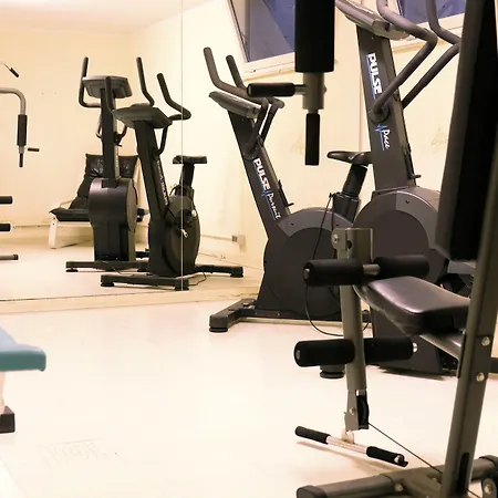 Verdeluna 3* مارينا دي بييتراسانْت